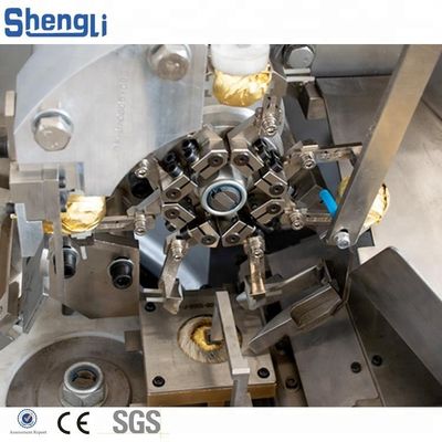 15-32 mm Tamaño del producto Máquina de embalaje de plaquetas de chocolate automática completa