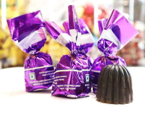 Máquina de embalaje con llave horizontal de plata de chocolate personalizada para embalaje de dulces
