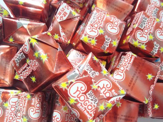 Máquinas de embalaje automático de chocolate doblado con accionamiento eléctrico perfectas para su negocio