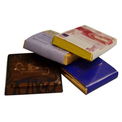 Máquina de envoltura de envoltura de chocolate plegable para un envase suave y preciso